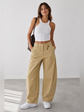 ✨Zara The Zw Canvas Balloon Beige Size 8
